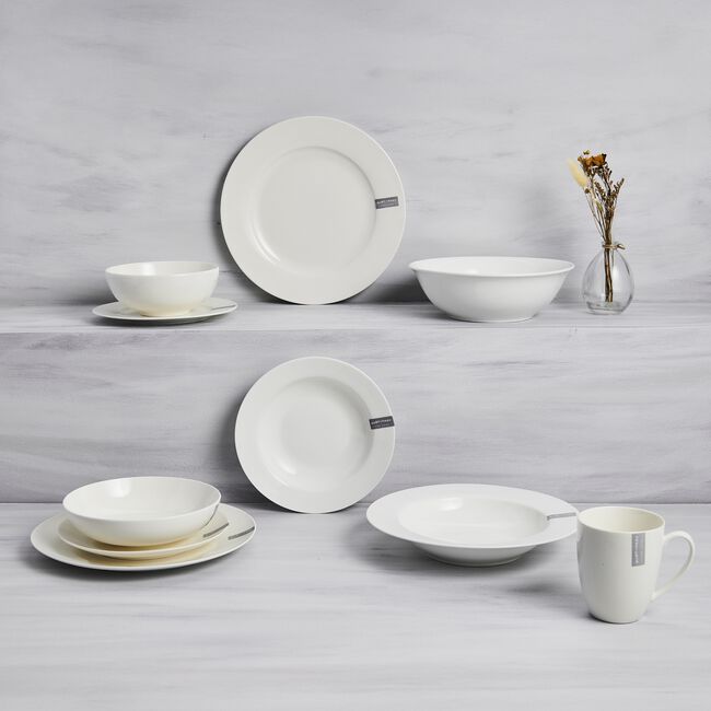 Ruby Hart 10.5" Rim Dinner Plate